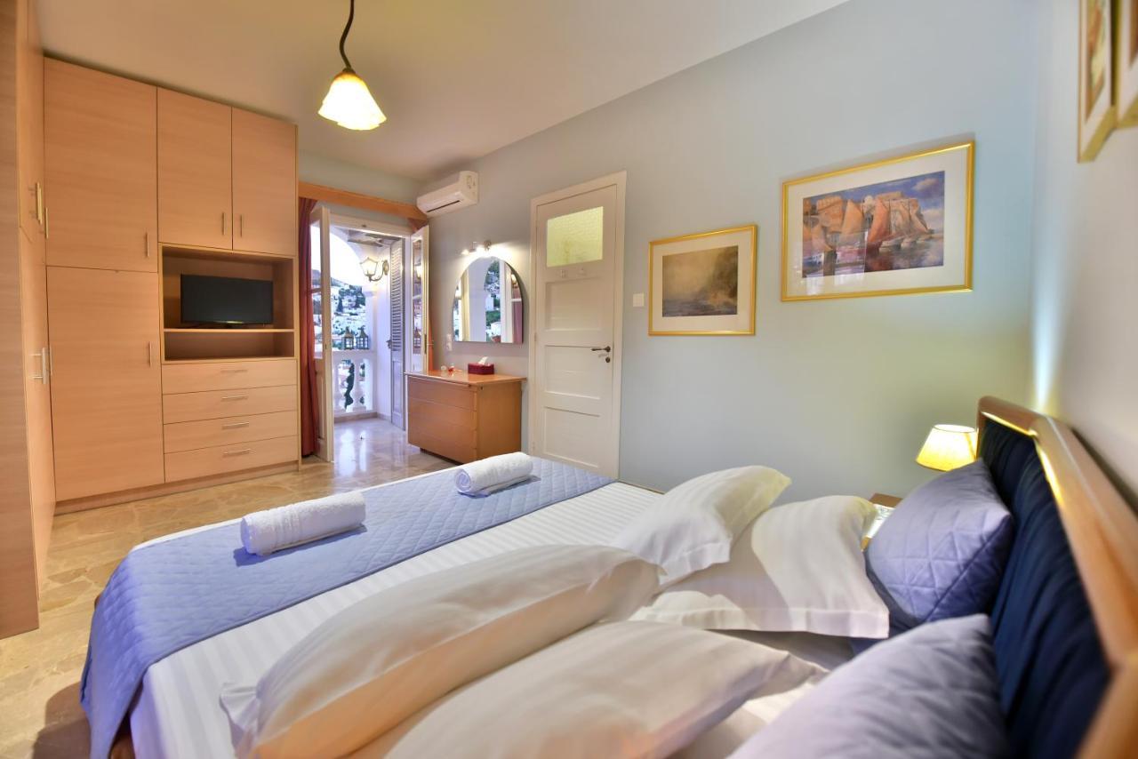 Feel At Home - Family House In Hydra Exterior foto